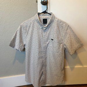 RVCA Men's short sleeve button down shirt  - Medium